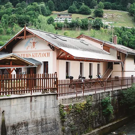 Guest house Kitzloch *